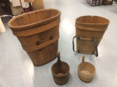 Brante à lait traditionnelle et louche à lait